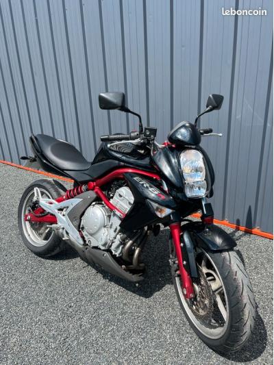 KAWASAKI ER-6