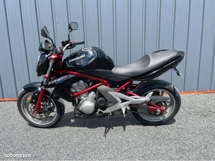 KAWASAKI ER-6