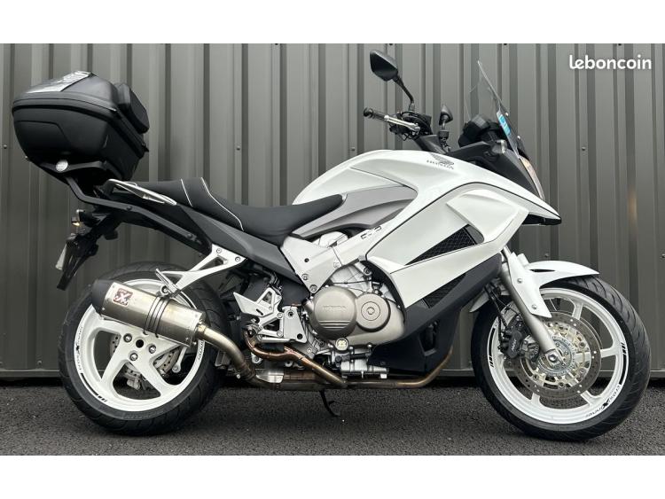 HONDA VFR 800 X