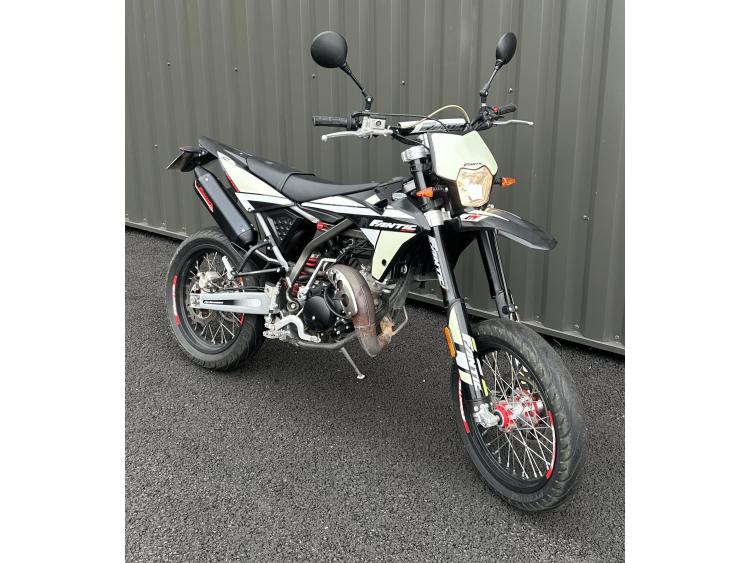 FANTIC XM 50